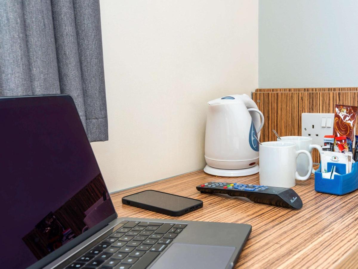 Go2 Hotels Burton Upon Trent Central Eksteriør billede